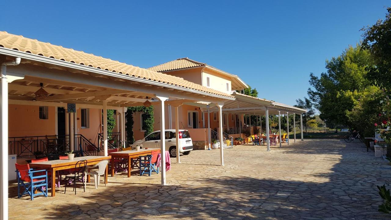 Evaggelia Studios Frinion Ngoại thất bức ảnh